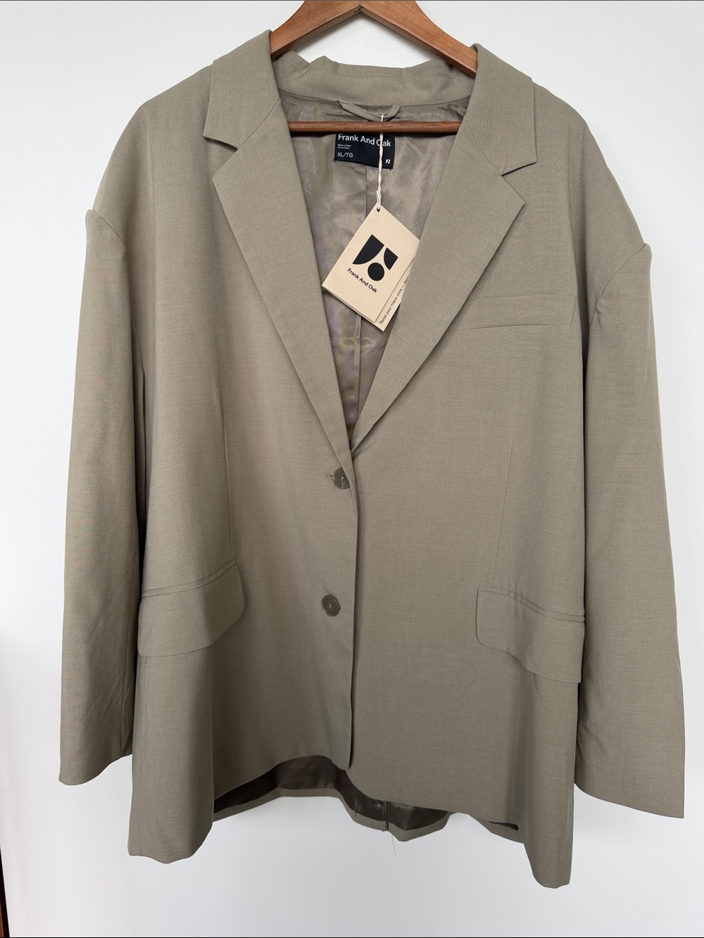 NWT • Frank And Oak 
The Boxy Single Breasted Blazer in Light Kahki